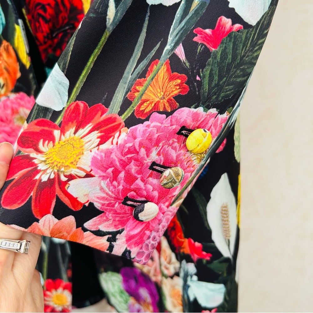 Dress or Trench coat? Alice + Olivia Latoya Floral Botanical Blazer Dress 10 - Picture 10 of 15